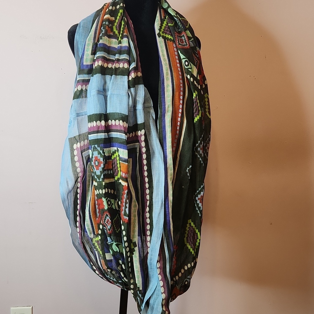 ANU BY NATURE Wool Multi Colors Scarf - Picture 7 of 12